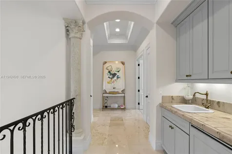 833 Harbour Isle Place North Palm Beach FL 33410