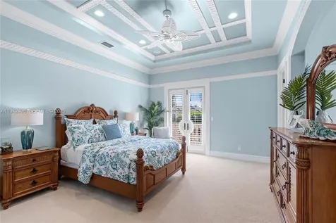 833 Harbour Isle Place North Palm Beach FL 33410