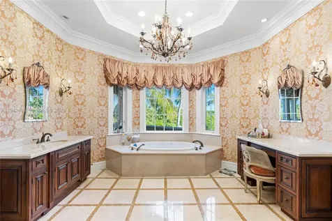 833 Harbour Isle Place North Palm Beach FL 33410