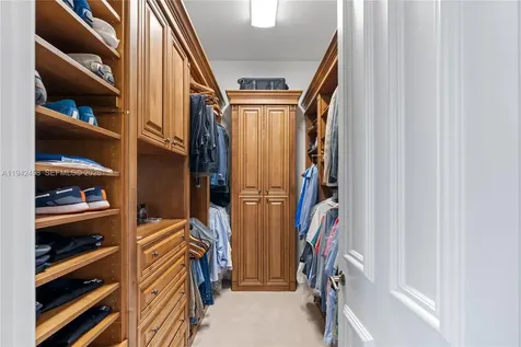 833 Harbour Isle Place North Palm Beach FL 33410