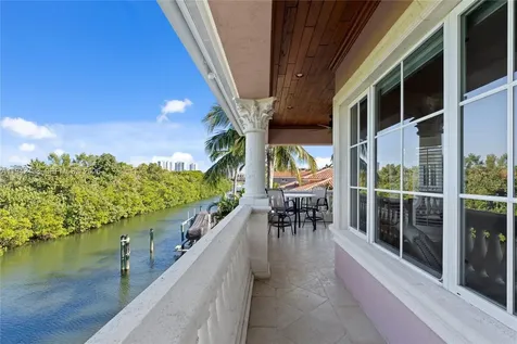 833 Harbour Isle Place North Palm Beach FL 33410