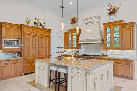 833 Harbour Isle Place North Palm Beach FL 33410