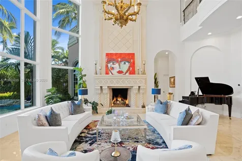 833 Harbour Isle Place North Palm Beach FL 33410