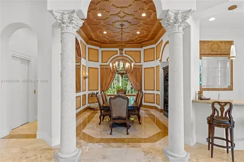 833 Harbour Isle Place North Palm Beach FL 33410