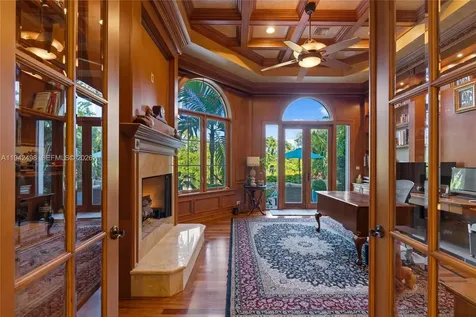 833 Harbour Isle Place North Palm Beach FL 33410