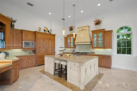 833 Harbour Isle Place North Palm Beach FL 33410
