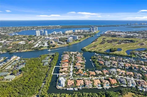 833 Harbour Isle Place North Palm Beach FL 33410