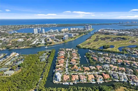 833 Harbour Isle Place North Palm Beach FL 33410