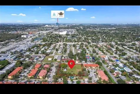 5830 Liberty Street Hollywood FL 33021