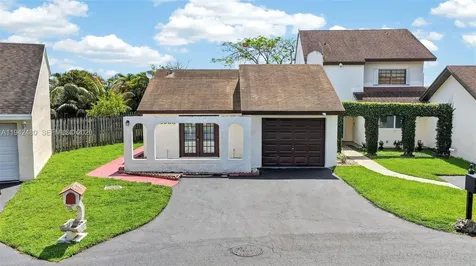 6905 SW 104th Court Miami FL 33173