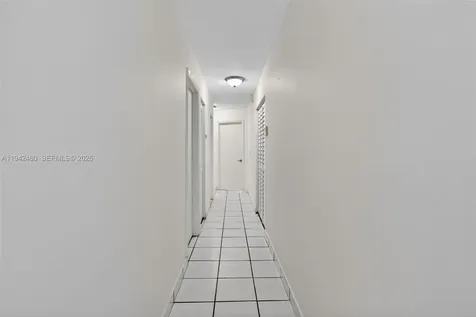 6905 SW 104th Court Miami FL 33173