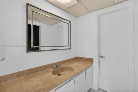 6905 SW 104th Court Miami FL 33173