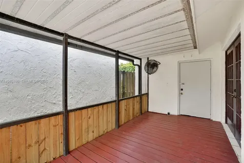 6905 SW 104th Court Miami FL 33173