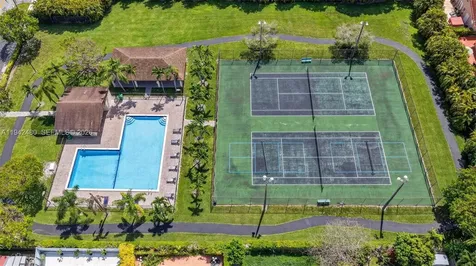 6905 SW 104th Court Miami FL 33173