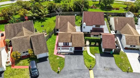 6905 SW 104th Court Miami FL 33173