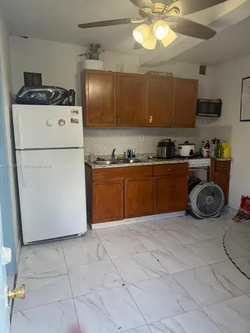 2118 NW 86th Street Miami FL 33147