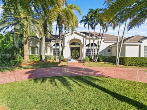 8945 SW 162nd Terrace Palmetto Bay FL 33157