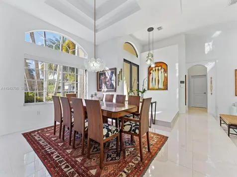 8945 SW 162nd Terrace Palmetto Bay FL 33157
