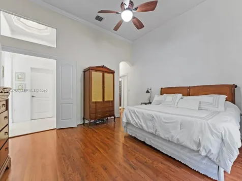 8945 SW 162nd Terrace Palmetto Bay FL 33157