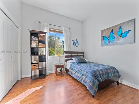 8945 SW 162nd Terrace Palmetto Bay FL 33157