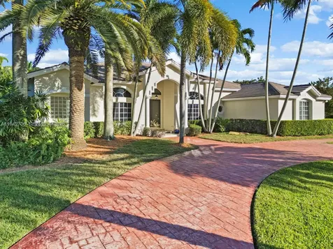 8945 SW 162nd Terrace Palmetto Bay FL 33157