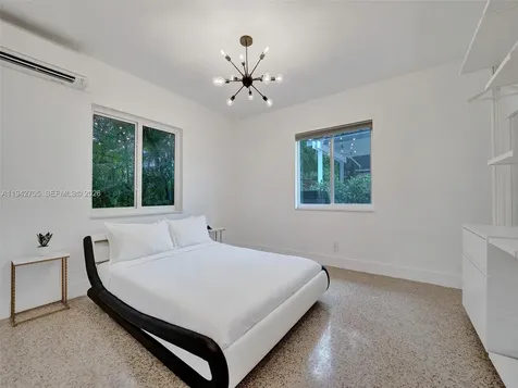 1440 SW 20th Street Fort Lauderdale FL 33315