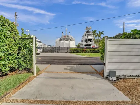 1440 SW 20th Street Fort Lauderdale FL 33315