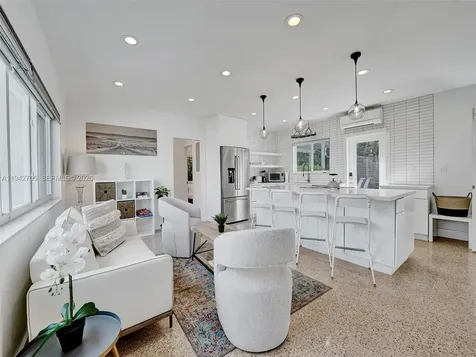 1440 SW 20th Street Fort Lauderdale FL 33315
