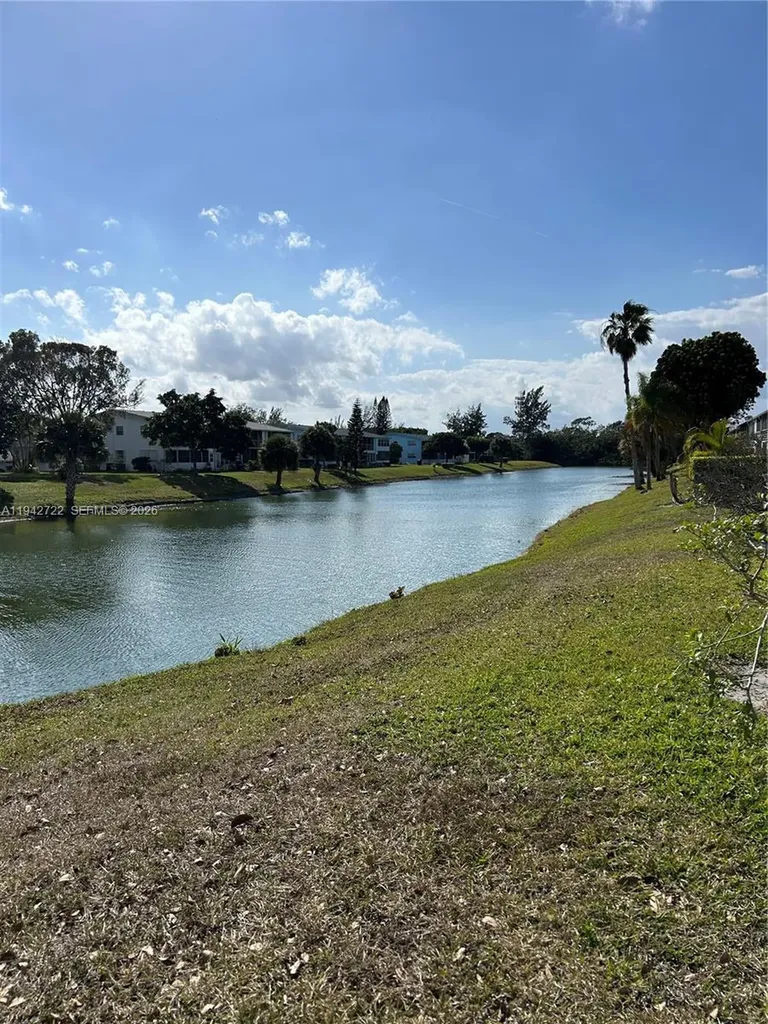 38 Northampton B West Palm Beach FL 33417