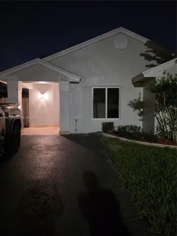3832 NW 107th Way Sunrise FL 33351