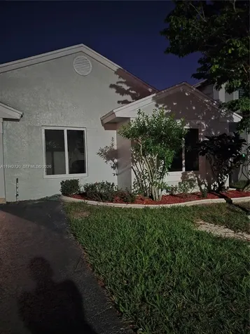3832 NW 107th Way Sunrise FL 33351