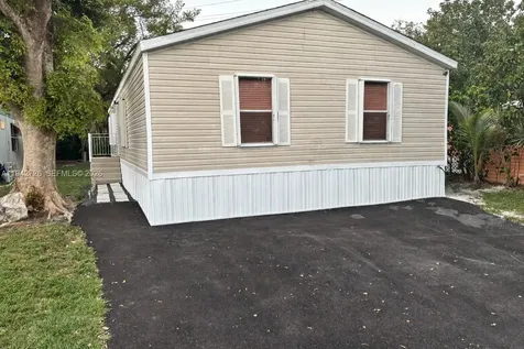 2108 8th Avenue N Lake Worth FL 33461