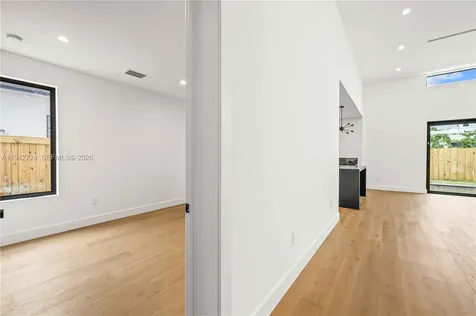 326 NW 40th Street Miami FL 33127