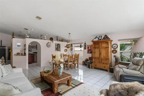 18916 NW 10th Street Pembroke Pines FL 33029