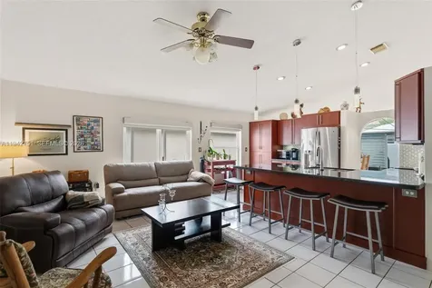 18916 NW 10th Street Pembroke Pines FL 33029