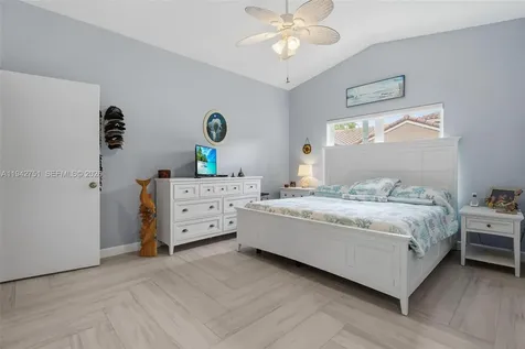 18916 NW 10th Street Pembroke Pines FL 33029
