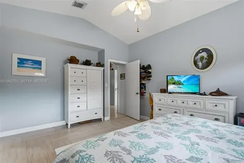 18916 NW 10th Street Pembroke Pines FL 33029