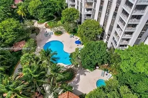 2000 Towerside Terrace Miami FL 33138