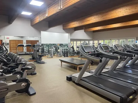 2000 Towerside Terrace Miami FL 33138
