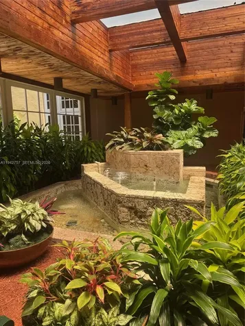 2000 Towerside Terrace Miami FL 33138