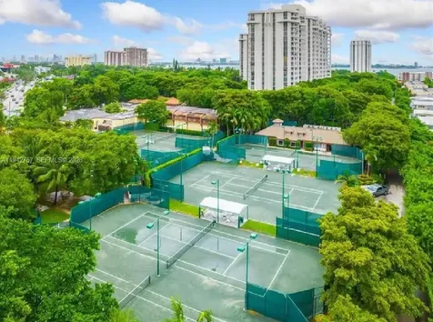 2000 Towerside Terrace Miami FL 33138