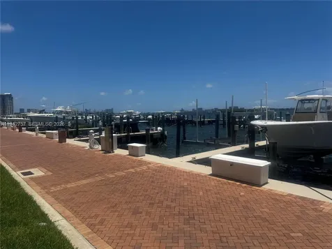 2000 Towerside Terrace Miami FL 33138