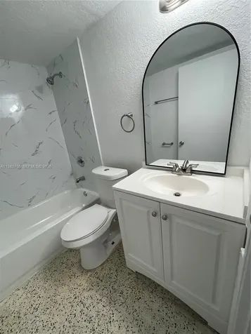 142 SW 18th Avenue Miami FL 33135