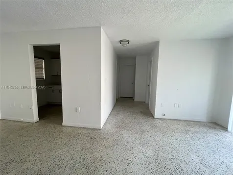 142 SW 18th Avenue Miami FL 33135