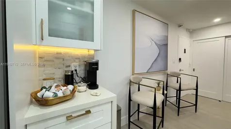 5161 Collins Avenue Miami Beach FL 33140