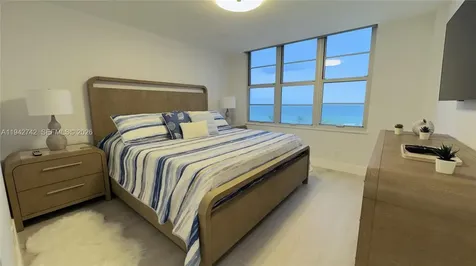 5161 Collins Avenue Miami Beach FL 33140