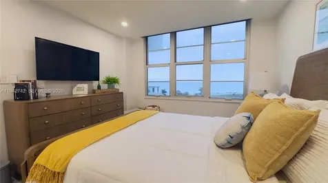 5161 Collins Avenue Miami Beach FL 33140