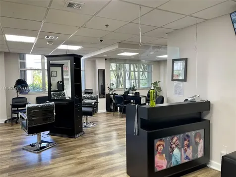 5161 Collins Avenue Miami Beach FL 33140