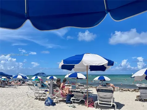5161 Collins Avenue Miami Beach FL 33140