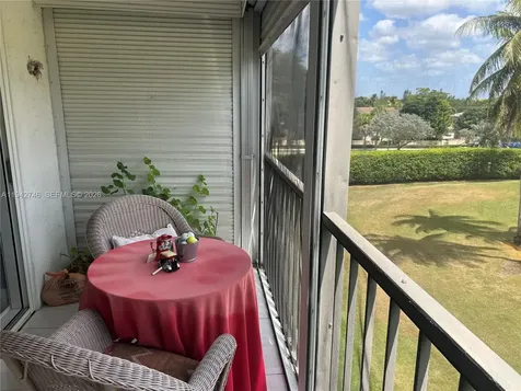 8900 Washington Boulevard Pembroke Pines FL 33025